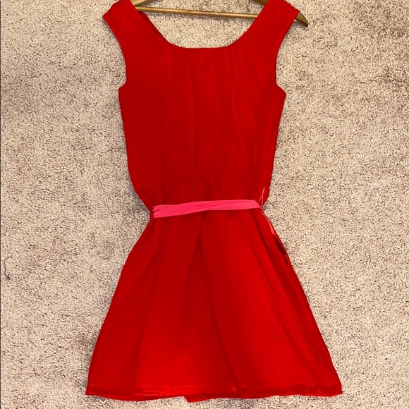 Dress - Picture 4 of 4